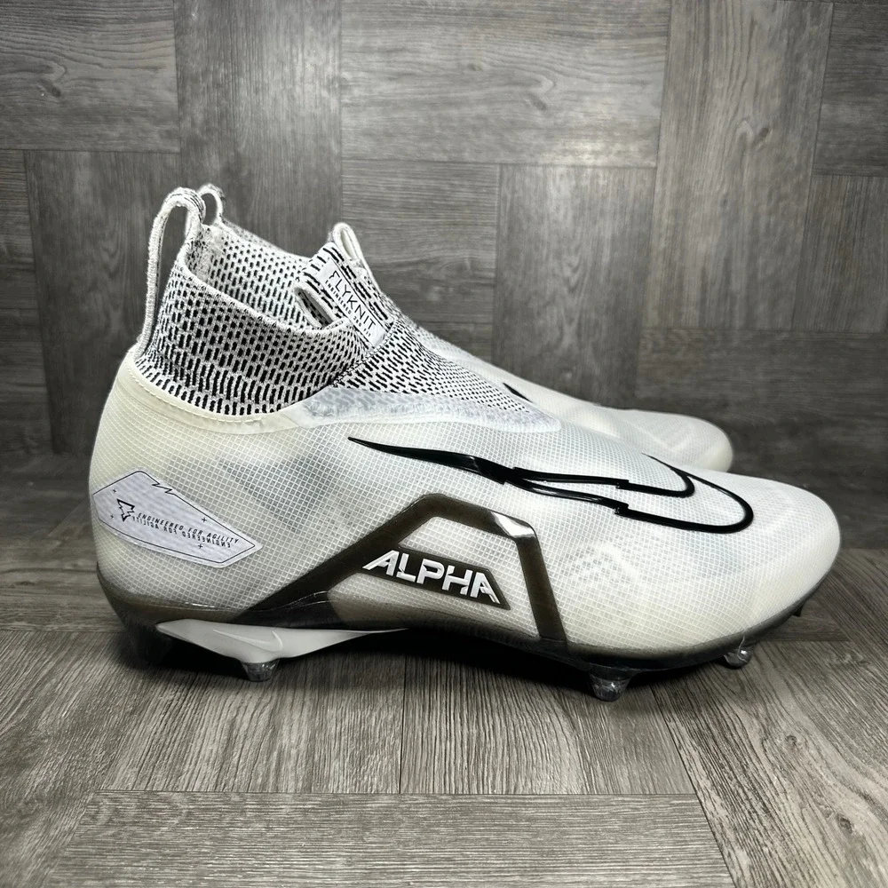 Nike Alpha Menace Elite 3 Men 13.5W White Flyknit Football Cleat NEW DR5661-100